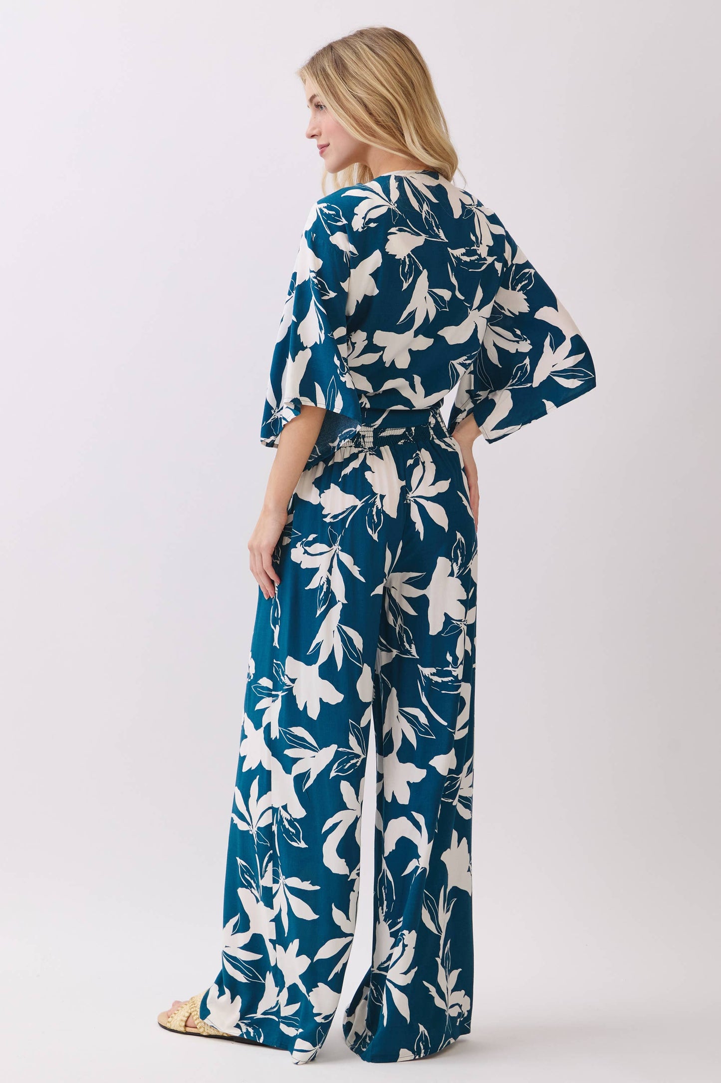 WIDE SMOCK WAIST WIDE LEG PANTS - VNP70263E