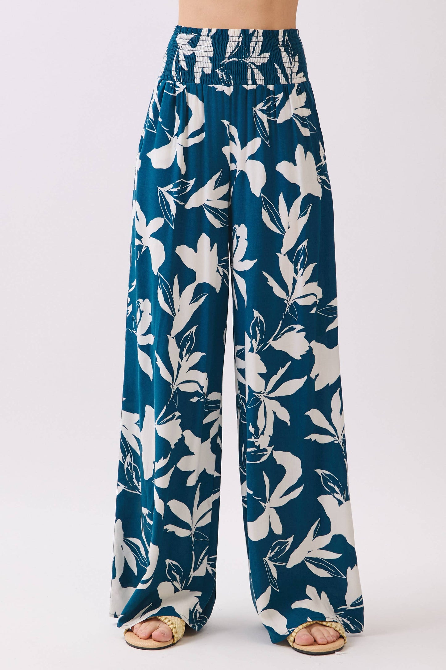 WIDE SMOCK WAIST WIDE LEG PANTS - VNP70263E
