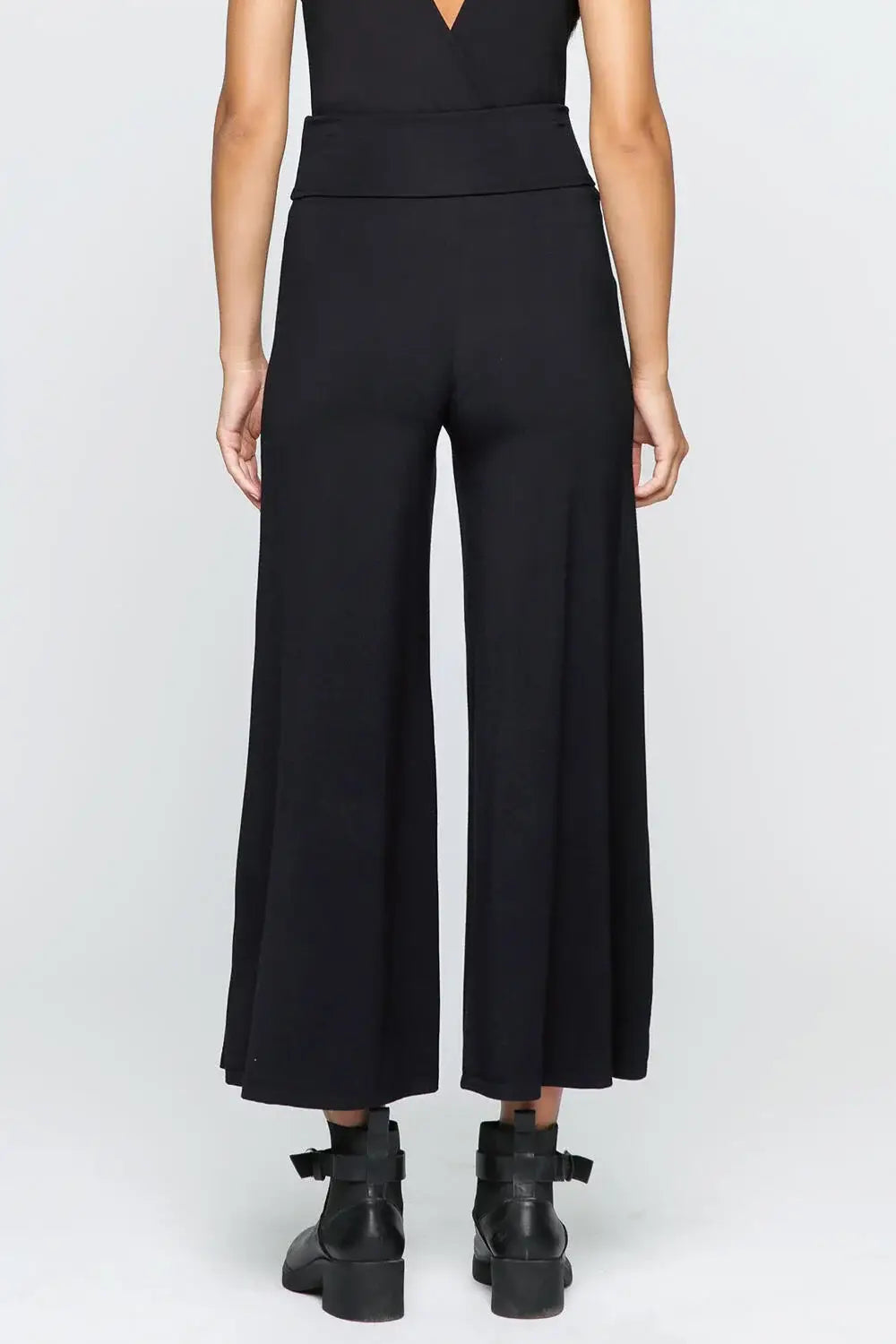 Solid Modal Wide Fit Pants - P70177